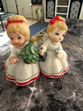 VTG.  Parma by AAI set of 2 Christmas Angel figurines, Made in China